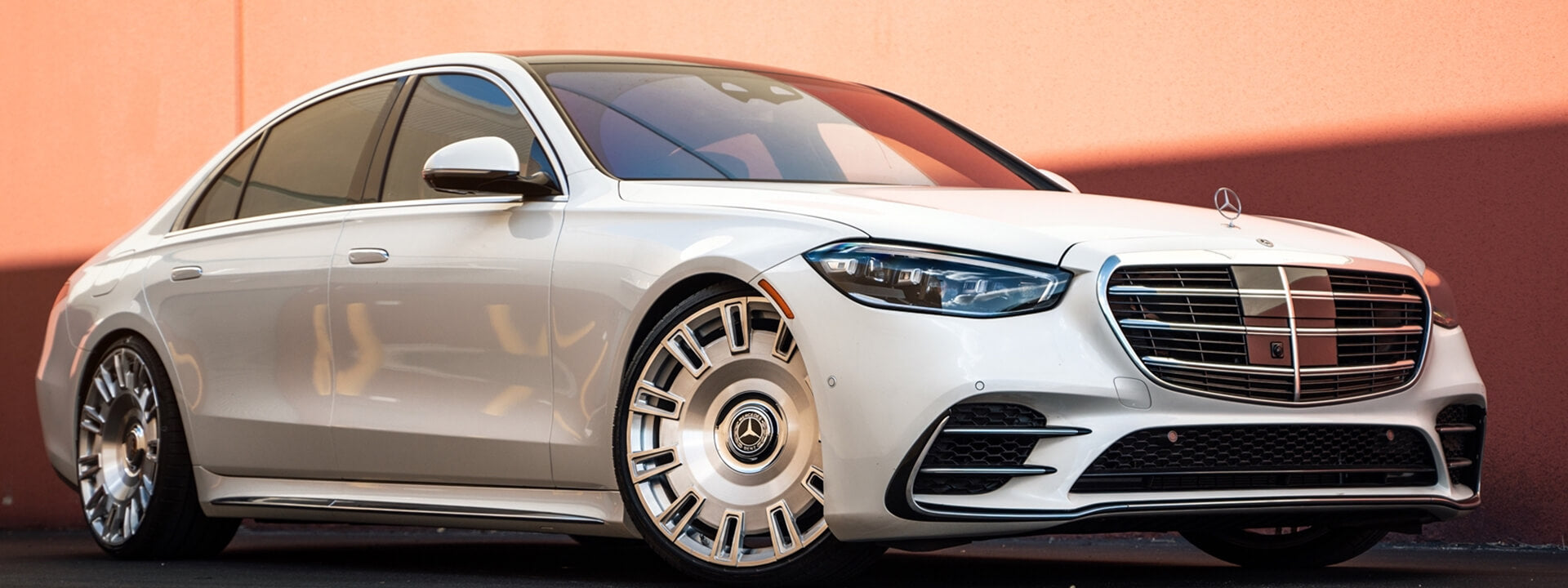 ICON WHEELS the next generation of style bg