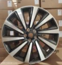 Load image into Gallery viewer, 24" Black Machined Rims for All Range Rover Full Size HSE  Sport Models