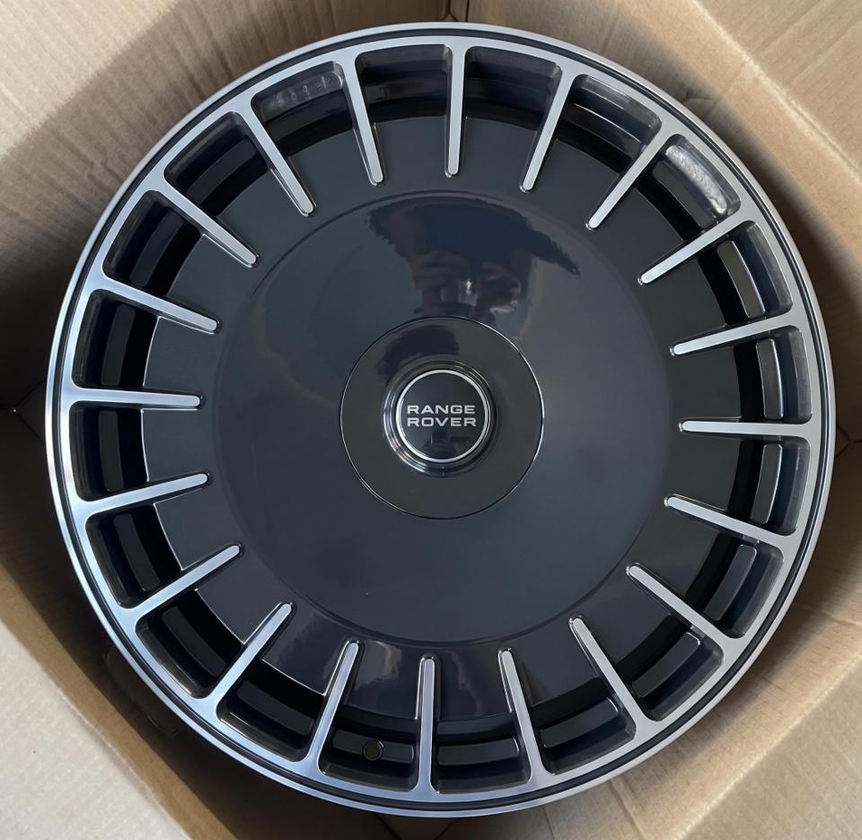 24" Range Rover Full Size Sport Defender Black Machined Style 43 Wheels