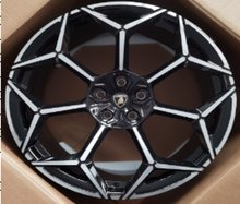 Load image into Gallery viewer, 23&quot; Staggered Lamborghini Urus Wheels. Direct fitment for all Urus Models