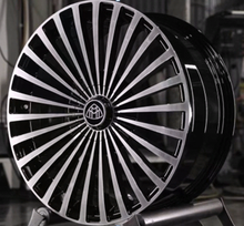 Load image into Gallery viewer, 24" Gloss Black Machined Rims for All Range Rover Full Size HSE  Sport Models